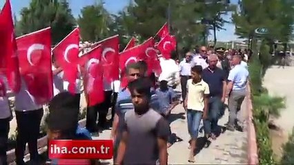 Bakan Elvan, Halisdemir'in kabrini ziyaret etti