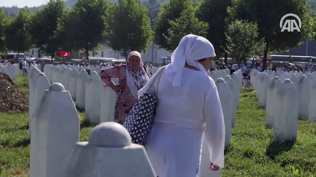 71 Srebrenitsa soykırımı kurbanı bugün toprağa verilecek
