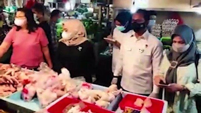 Ditreskrimsus Polda Kepri, Dipserindag Kepri & BPOM Pantau Harga Pangan