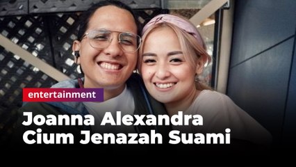 Tiba di Rumah Duka, Joanna Alexandra Langsung Cium Jenazah Raditya Oloan