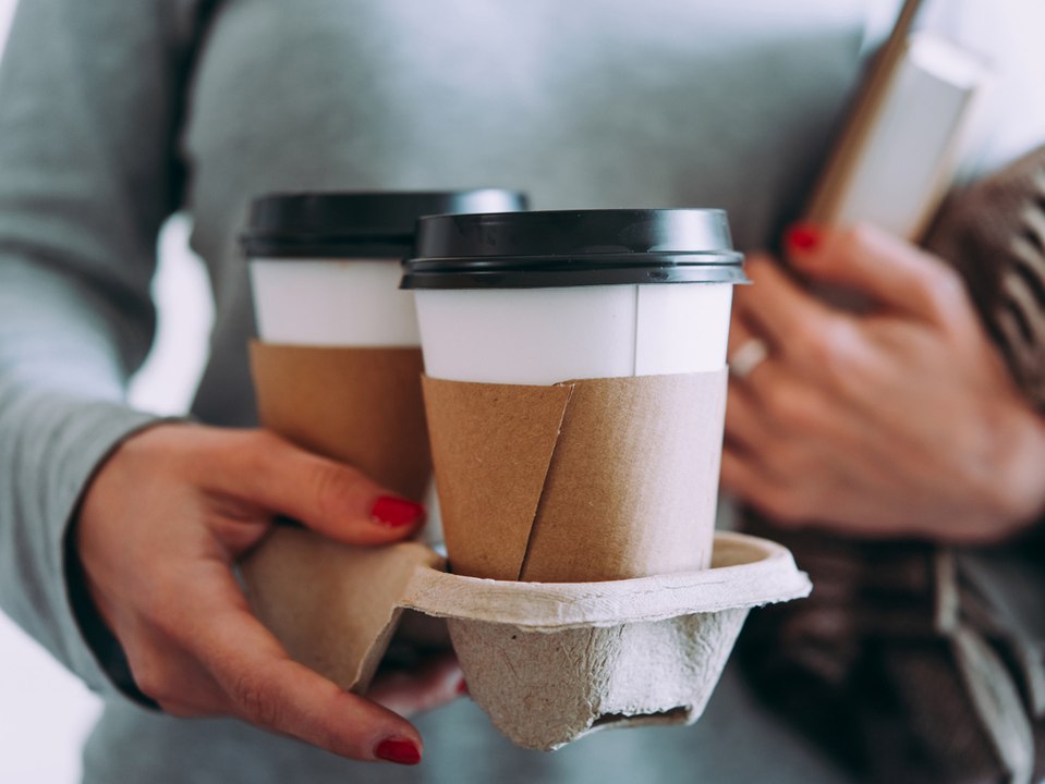 Neues Gesetz: Bundestag sagt To-go-Müll den Kampf an