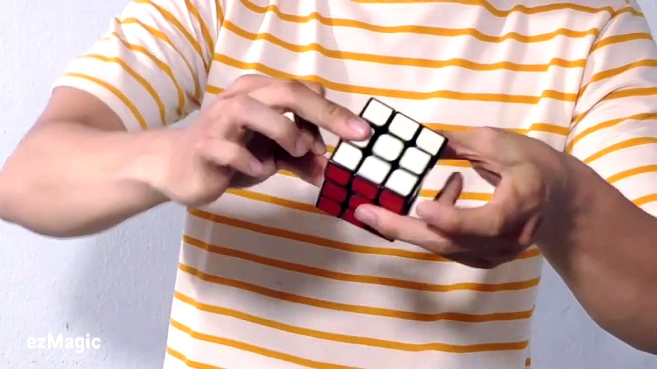 1 Sec To Solve Rubik Cube - Super Cool Magic Trick With Rubik Cube You Can Do