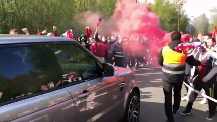 Lille taraftarından, Burak Yılmaz'a büyük destek