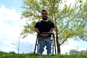 Kemikleri kırılsa da umutları sağlam