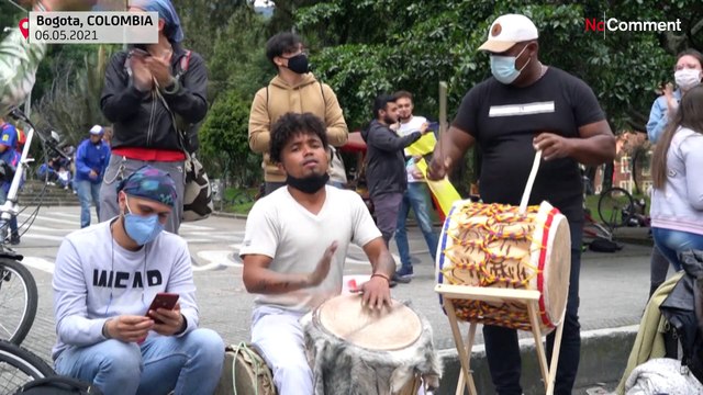 Colombians protest with music and dance in Bogota