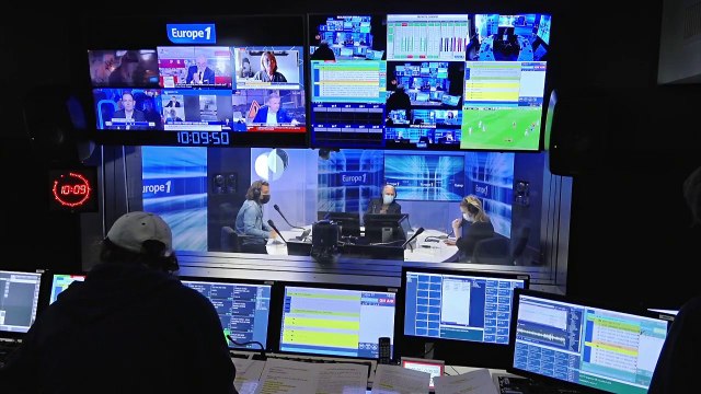 La troupe à Palmade s’amuse avec François Berléand et La vie secrète des chansons : les histoires et l'amour racontés par France 3