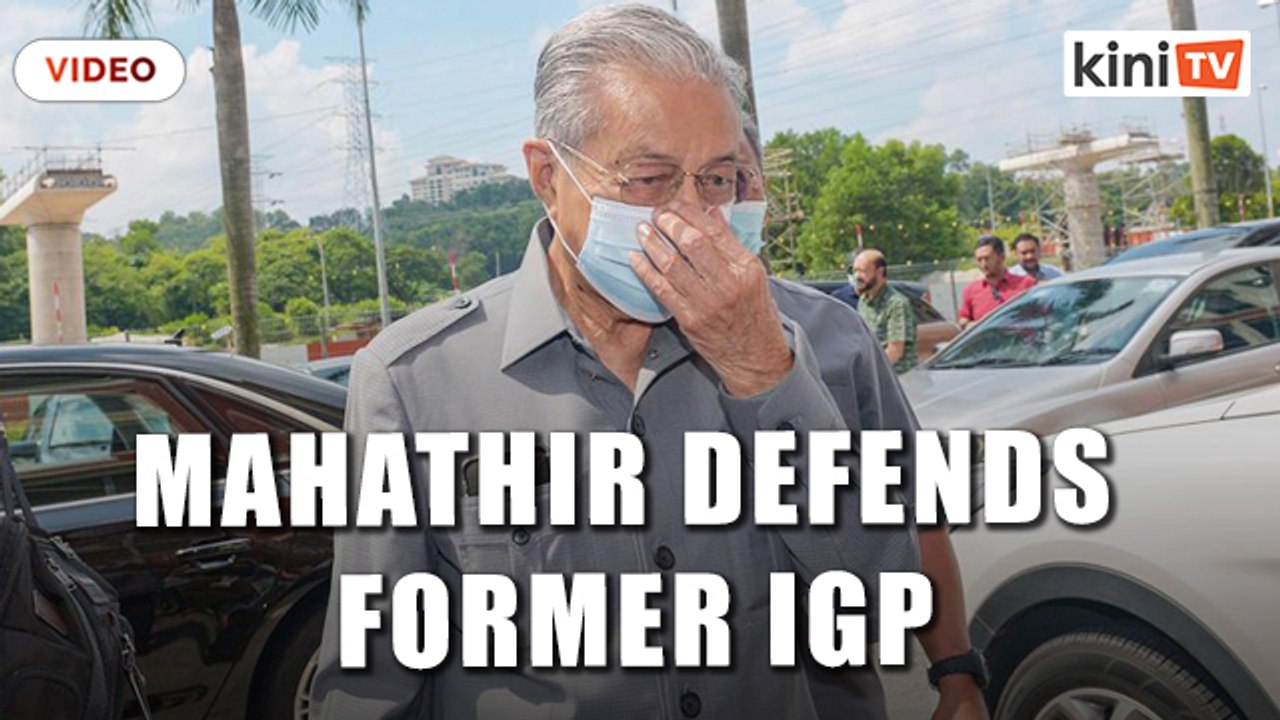 Dr Mahathir stands by his decision to appoint Hamid Bador as IGP