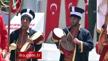 Suriye sınırına Mehter Marşı'yla dev Türk bayrağı çekildi