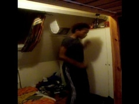 EN MODE MAJESTIK huntek lil cas danse electro