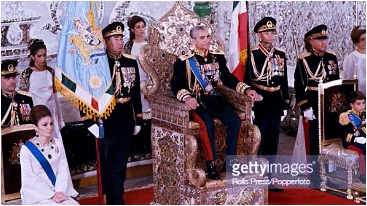 Biography of the Shah of Iran, the White Revolution and the Coup of Muhammad Mossadegh, The parade of Persian History