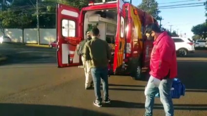 Télécharger la video: Ciclista fica ferida após ser atingido por carro na Rua Pio XII com a Rua Maranhão