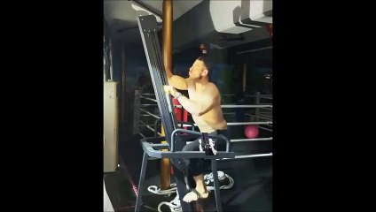 Γιώργος Αγγελόπουλος: Δείτε καρέ καρέ το πρόγραμμα γυμναστικής του - Έτσι παραμένει σε... φόρμα!