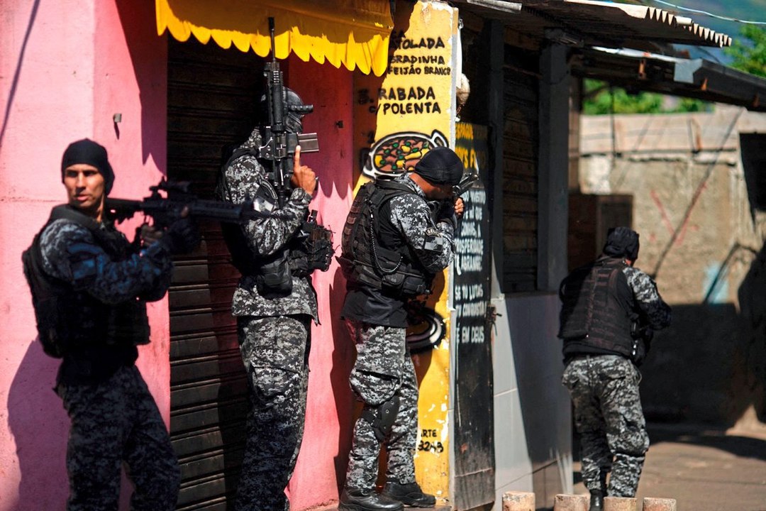 25 Tote bei Polizeieinsatz in Rio
