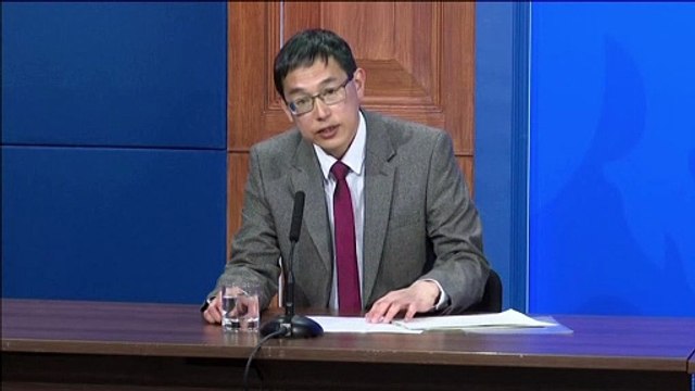 MHRA's Professor Wei Shen Lim says under 30s should be offered an alternative to AstraZeneca vaccine