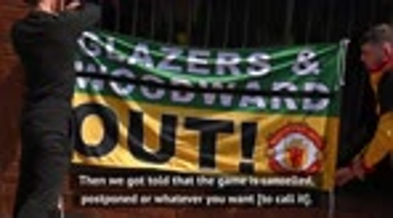 'Protests must be peaceful' - Klopp condemns United fans