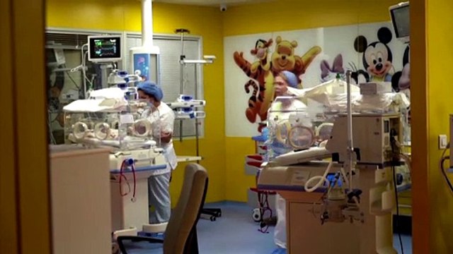 Nine babies born to Malian woman 'stable' - Doctor