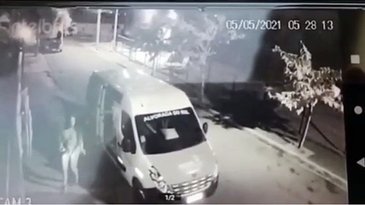 Travesti é flagrada saindo de van de Secretaria de Saúde, no Paraná