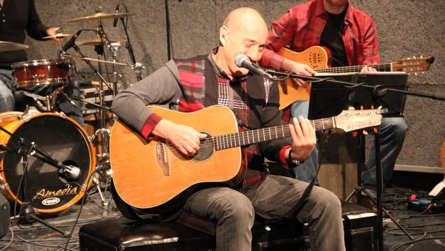 Fuat Güner - Ele Güne Karsi