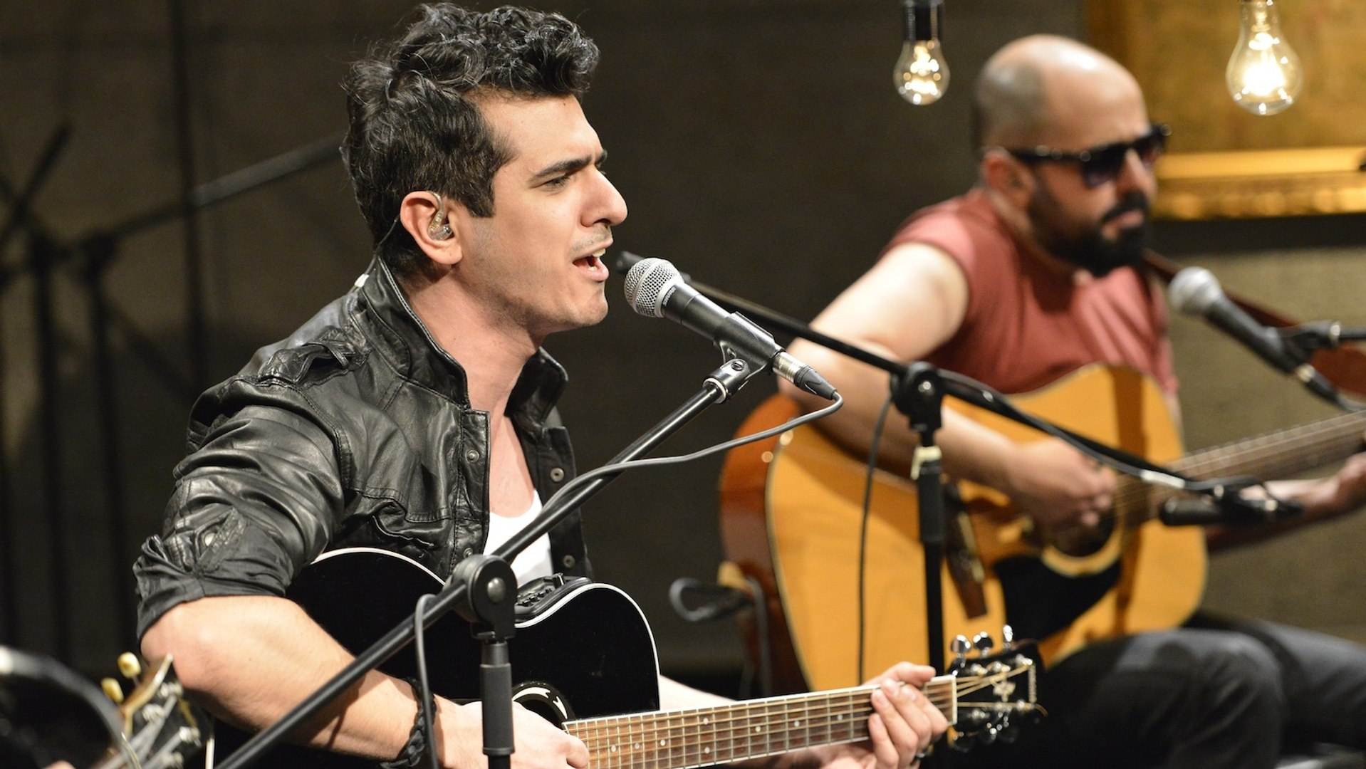 Yosh tola qizlar bilan jinsiy aloqa