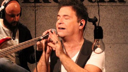 Bora Öztoprak - Karanfil