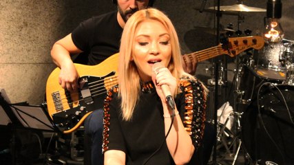 Ece Seçkin - Aman Aman