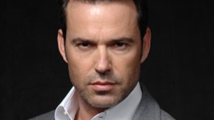 Murat Basoglu: 'Heykel olmak isterdim'