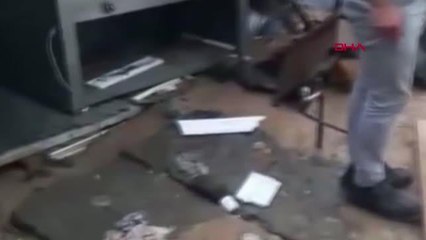 VAN ERCİŞ'TE SAĞANAK GÜNLÜK YAŞAMI OLUMSUZ ETKİLEDİ, EVLERİ SU BASTI