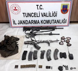 Son dakika 3. sayfa: Tunceli'de 3 teröristin öldürüldüğü operasyonda silahlar ve mühimmat ele geçirildi
