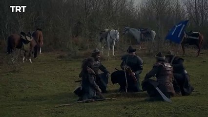 أرطغرل يزرع شجرة ليحدّد المكان الجديد الذي ستقيم فيه قبيلة القايي