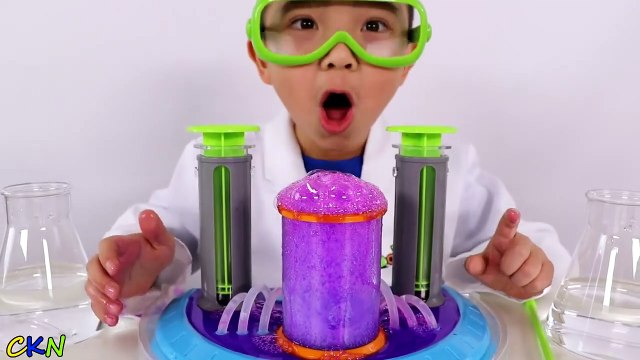 Beaker Creatures Cool Kids Experiment Surprise Eggs Fun With Ckn Toys