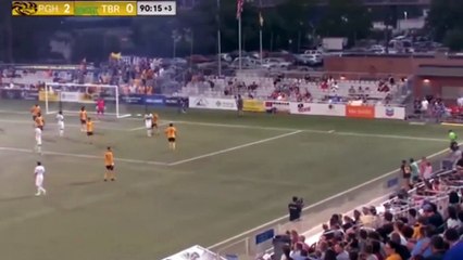 Kaleciden inanılmaz kurtarışlar!