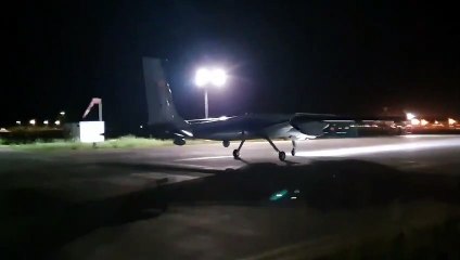 Selçuk Bayraktar gece yarısı paylaştı! "Elvan elvan çiçek açar sabahlar..."