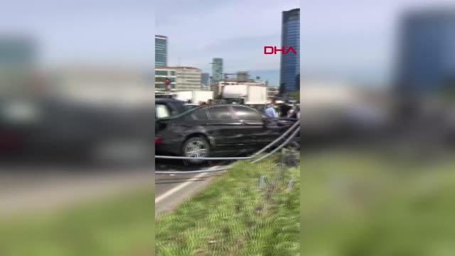 BEŞİKTAŞ'TA MAKAS İDDİASI 4 YARALI 11 ARAÇ HASAR GÖRDÜ