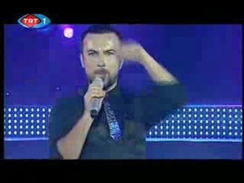 Tarkan Arada Bir TRT Metamorfoz 2008 Konseri (Yeni Versiyon)
