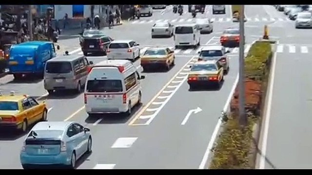 Hành động của người Nhật khi gặp xe cấp cứu khiến dân mạng nể phục