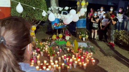 مئات المتظاهرين يطالبون بالعدالة عقب حادث المترو في المكسيك