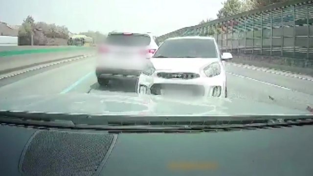 경부고속도로 천안 주변서 5중 추돌...어버이날 전국서 사고 잇따라 / YTN