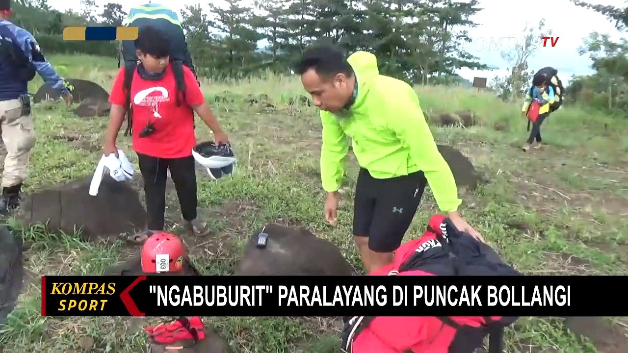Seru! Ngabuburit Menikmati Pemandangan Bendungan Bili Bili dengan Paralayang