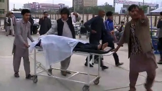 Strage di giovani studentesse presso una scuola media sciita di Kabul