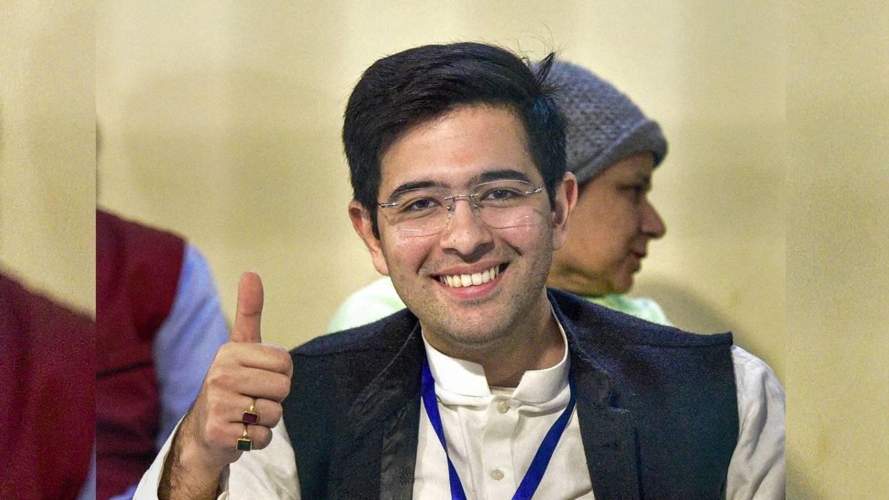 Hoarding of oxygen By AAP Minister? Raghav Chad...