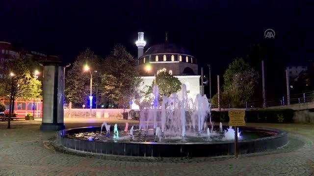 Kadir Gecesi dualarla idrak edildi