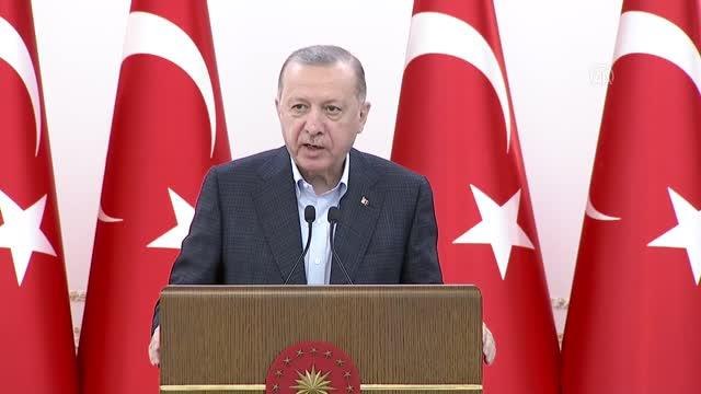Cumhurbaşkanı Erdoğan: (Terör örgütü PKK) Şu anda dertleri büyük, sıkıntıları büyük. Artık kaçacak delik arıyorlar