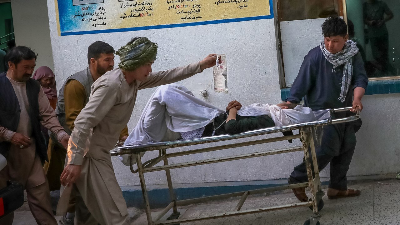 طالبان والحكومة تتبادلان الاتهام.. تفجيرات تودي...