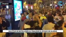 Miles de ciudadanos celebran el fin del estado de alarma en Madrid y Barcelona