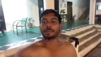 Ye main hun Ye Meri Team Chodai Kr Raha Hai.