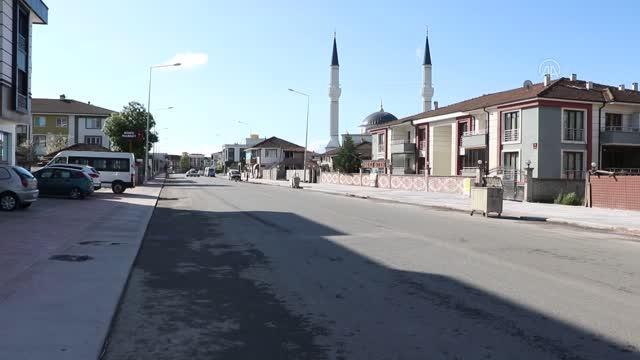 Adana, Mersin, Hatay ve Osmaniye'de tam kapanma da cadde ve sokaklarda sessizlik hakim
