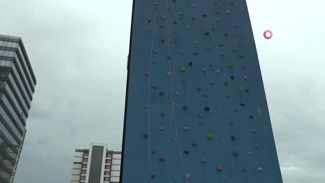 Kartallı afet gönüllülerine yönelik Afet Anında Acil Müdahale eğitimi