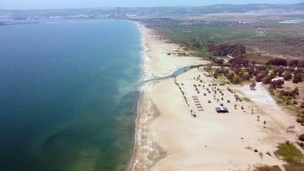 (DRONE) Burnaz Plajı "tam kapanma" da boş kaldı
