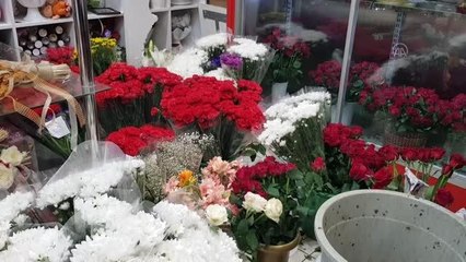 Çiçekçilerde "Anneler Günü" yoğunluğu