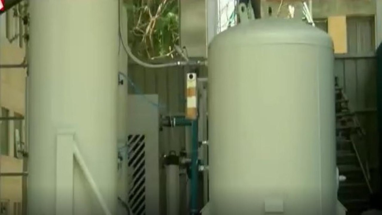 Delhi: DRDO installs oxygen plants at AIIMS and...